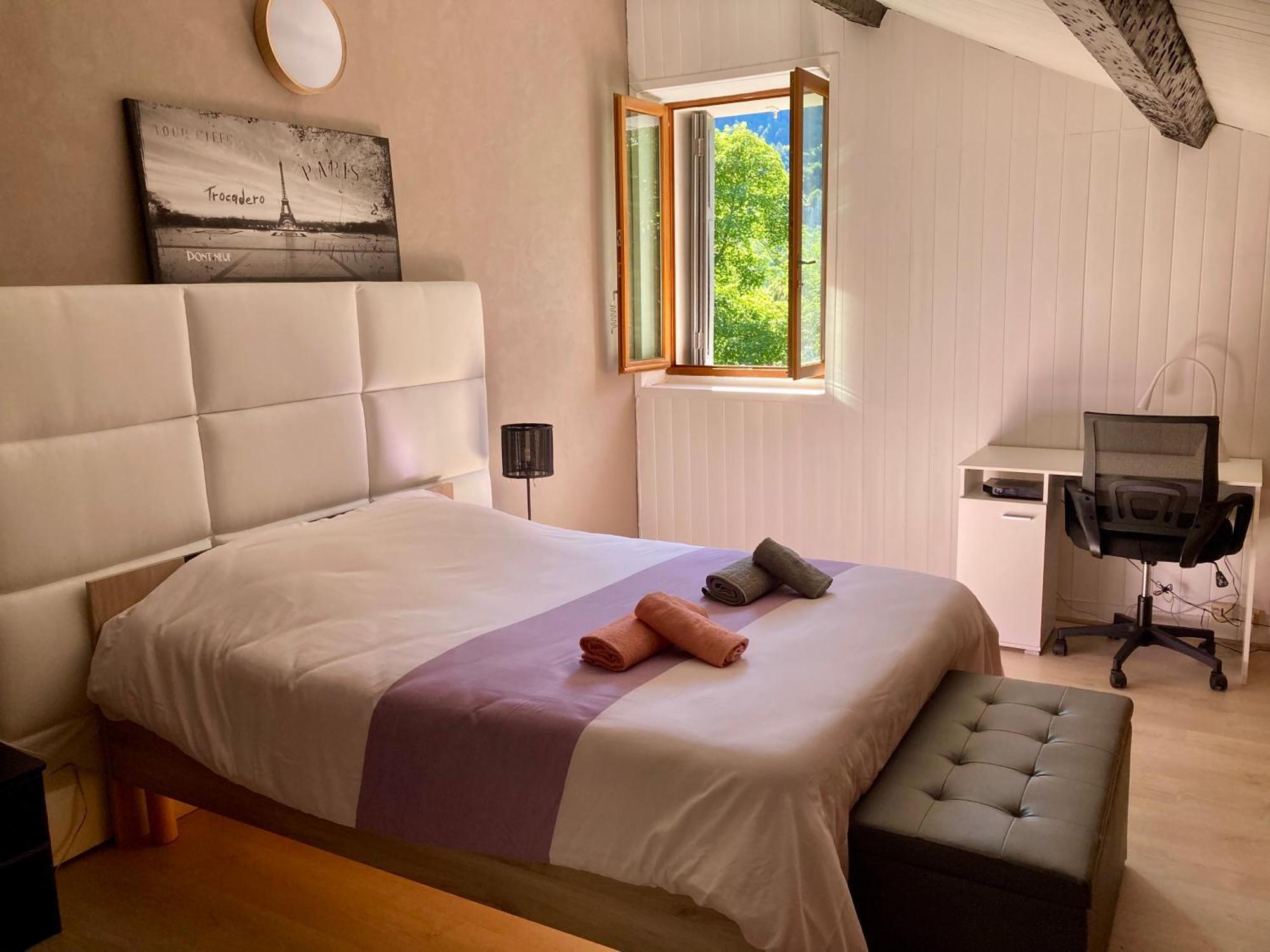 Apartment Dans Joli Village D'annot *